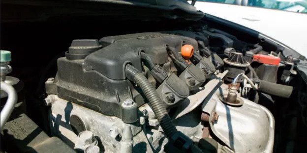 WHEN TO SWITCH TO HIGH MILEAGE OIL: YOUR COMPLETE GUIDE