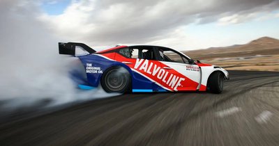 SELECTING THE RIGHT RACING OIL: A COMPLETE GUIDE